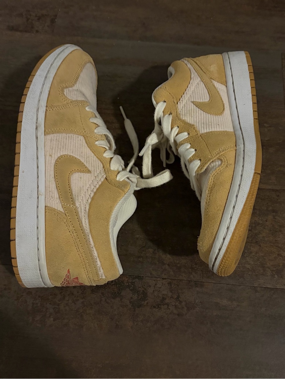 Nike Women's Air Jordan 1 Low SE 'Twine' (DH7820-700)